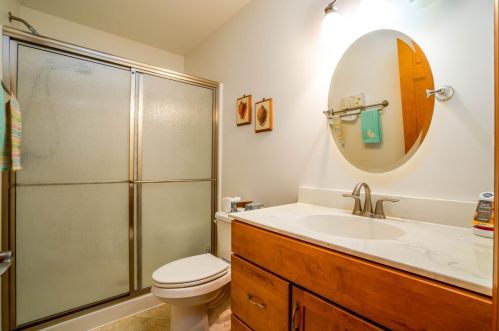 600 Rand St, Hobart IN  46342-2324 exterior