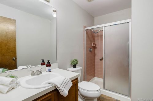 11951 Nevada Cir, Aurora CO 80012-2266 exterior