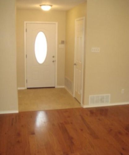 6316 Ripple Springs Dr, Fort Worth, TX 76148-1314