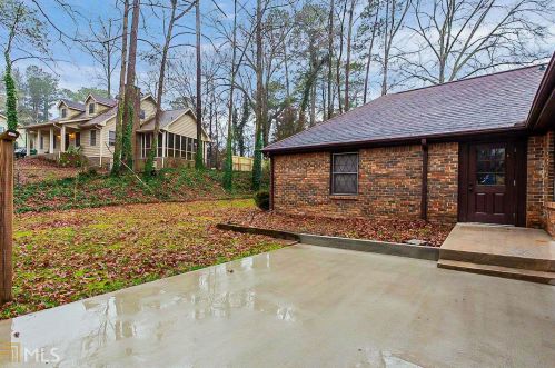 2550 Amalfi Dr, Conyers GA  30012-2957 exterior