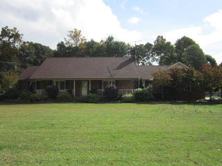222 Grant St, Eden, NC 27288-5218