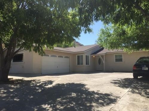 2998 Mary Ellen Dr, Riverside, CA 92509-0815