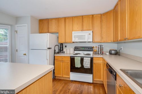 31 Eldon Dr, Charles Town WV  25414-5507 exterior