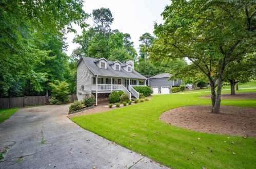 127 Dials Dr, Holly Springs, GA 30188-4540
