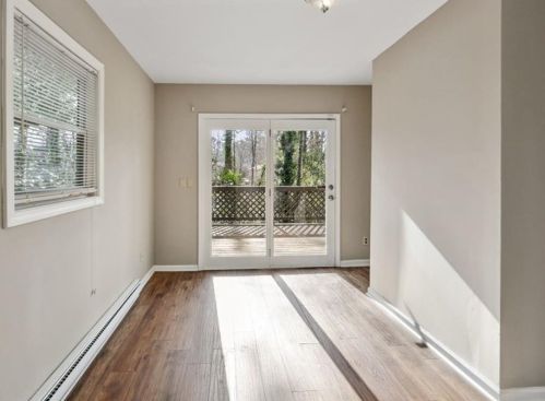 2132 Drew Valley Rd, Atlanta GA  30319-3918 exterior