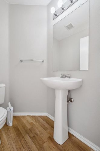 21244 Belleview Pl, Denver CO  80015-6406 exterior