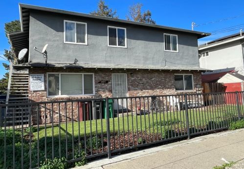 26571 Chisholm Ct, Hayward, CA 94544-3608