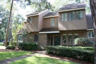 10 Dame Kathryn Dr, Savannah GA  31411-1604 exterior