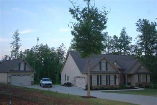 117 C And S Dr, Greer, SC 29651-5107