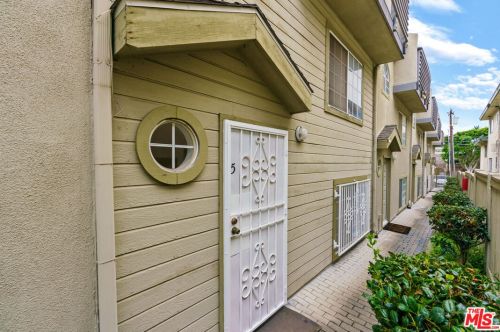 119 Beach Ave, Inglewood, CA 90302-3478