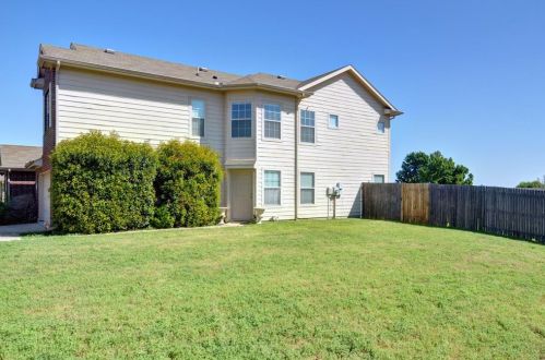 7500 Lazy Spur Blvd, Fort Worth TX  76131-5231 exterior