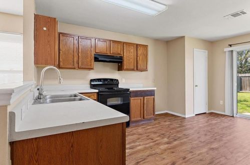 3206 Crownover St, Austin TX  78725-4755 exterior
