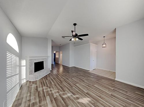 7309 Rock Garden Trl, Fort Worth TX  76123-2857 exterior