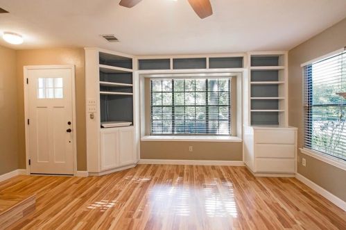 10420 Bilbrook Pl, Austin TX  78748-2311 exterior