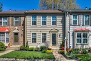5518 Talon Ct, Fairfax, VA 22032-1736