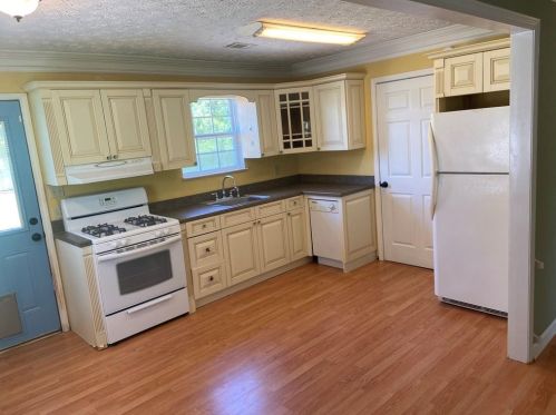 1680 Hill St, Conyers GA  30012-3724 exterior