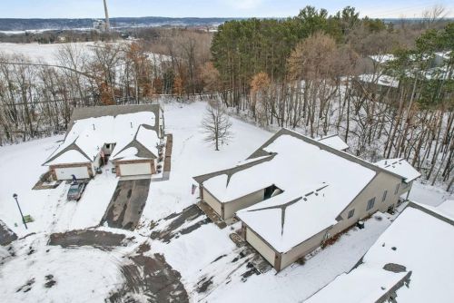 5862 Oxboro Ave, Stillwater, MN 55082-6131