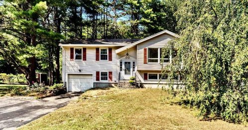 448 Portland St, Rochester, NH 03867-2305