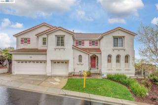 1174 Silver Maple Ln, Hayward, CA 94544-6680