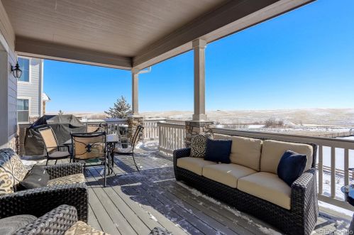 27661 Lakeview Dr, Aurora CO 80016 exterior