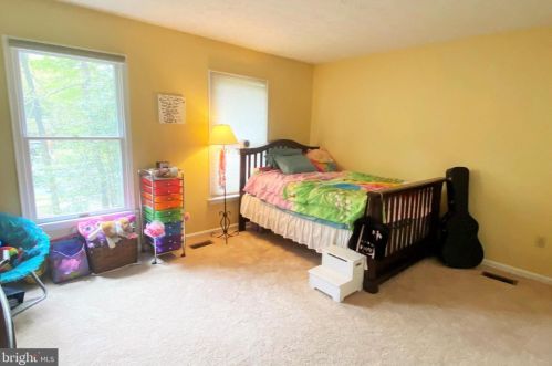 232 Lower Magothy Beach Rd, Severna Park MD  21146-2122 exterior