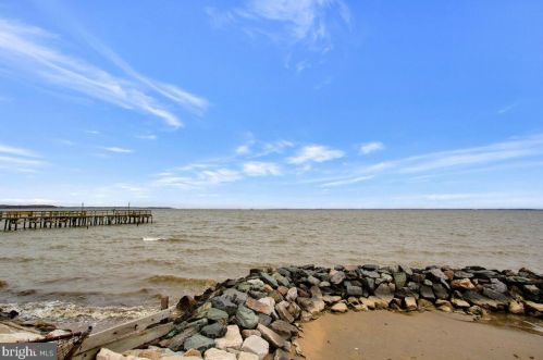 4726 Idlewilde Rd, Shady Side MD  20764-9766 exterior