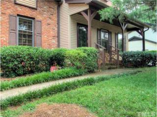 4204 Pickwick Dr, Raleigh, NC 27613-2037