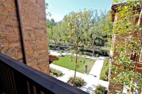 107 Danbrook, Irvine CA  92603-1017 exterior