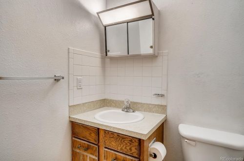 10127 Arizona Pl, Denver CO  80232-5033 exterior