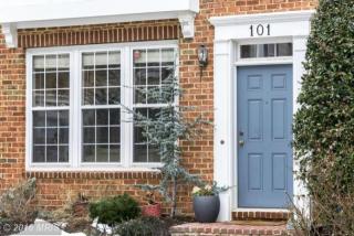 101 Bucksfield Rd, Gaithersburg, MD 20878-6522
