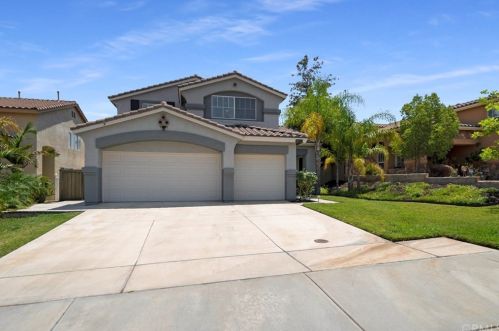 8850 Greenlawn St, Riverside CA  92508-2521 exterior