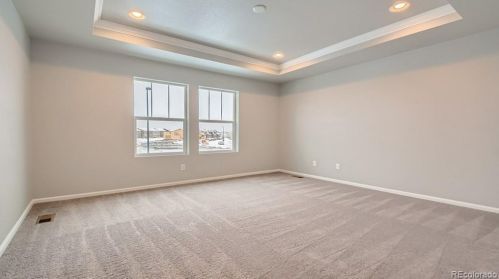 23890 34th Ave, Denver CO  80019-5304 exterior