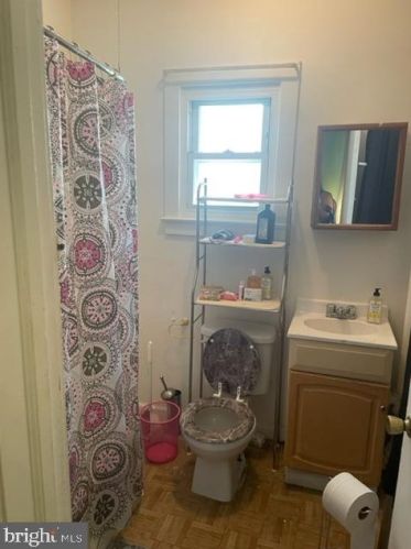 27 Kent St, Trenton NJ 08611-1018 exterior