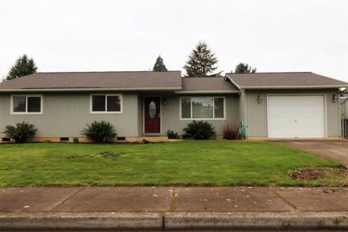 395 Stone St, Dallas, OR 97338-3066