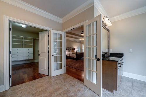 2459 Ellijay Dr, Atlanta GA  30319-3439 exterior