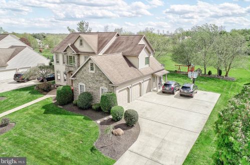2306 Abbey Ln, Harrisburg, PA 17112-6007