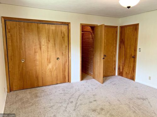 375 Floral Ave, Saint Paul MN  55126-5331 exterior