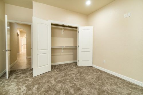 639 Tj Wright St, Angleton TX 77515-4355 exterior