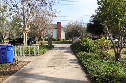 708 Mulberry St, Grange, GA 30434-1648