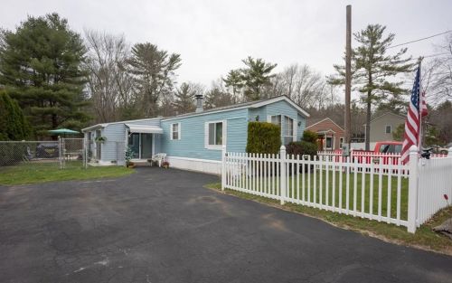 57 Roland Dr, West Greenwich, RI 02817-1738