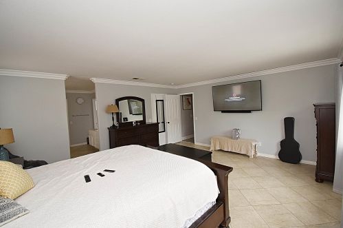 1282 Granite Spg Dr, Chula Vista CA  91915-2506 exterior