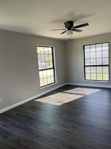 111 Lynnie Penny, Midlothian TX  76065-6770 exterior