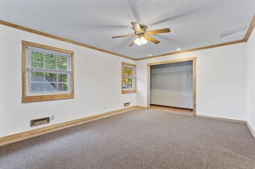 929 Duchess Ln, Saint Paul MN  55124 exterior