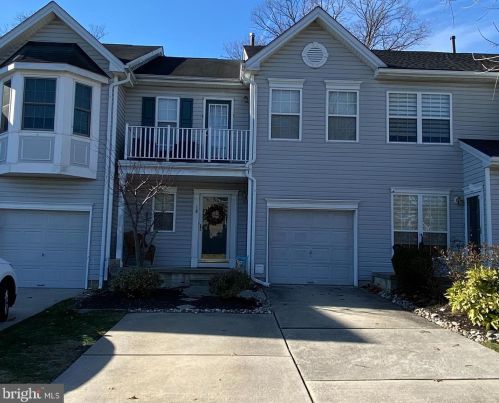 18 Valleybrook Ct, Blenheim, NJ 08012-5448