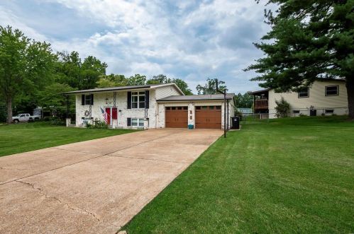 20 White Birch Ct, Fenton, MO 63026-3447