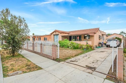 8423 Gate Ave, South Gate, CA 90280-2230