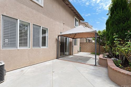 14 Brookhollow, Irvine CA  92602-0788 exterior