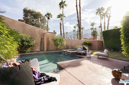 377 Dominguez Rd, Palm Springs, CA 92262-1114