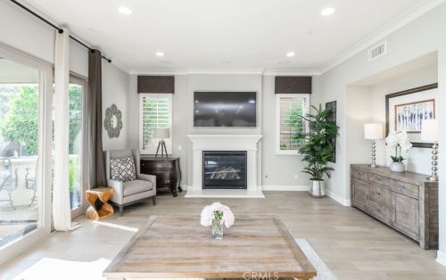 126 Long Fence, Irvine CA  92602-1807 exterior