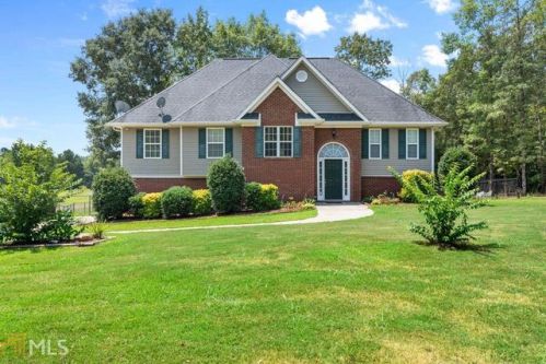 15 Ore Mine Rd, Taylorsville, GA 30178-1114